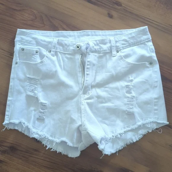 Shorts - Picture 2 of 2